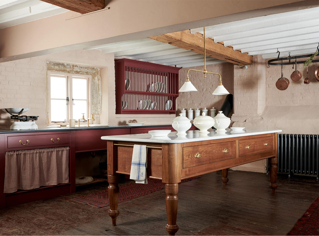 J. Reiko Design + Co - Bespoke English Kitchen - 10 Rounded Corners on Cabinetry - A Touch of Warmth in Bespoke English Kitchen Design