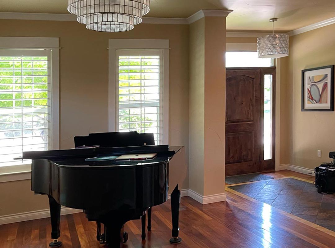 Entryway 'before' image - J. Reiko Design + Co - Hudson Street Project - before and after of a modern classic interior design project