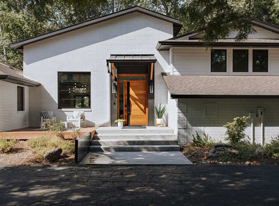 Exterior 'after' image - J. Reiko Design + Co - Plateau Court Project - before and after of a rural mid-century modern remodel for indoor outdoor living