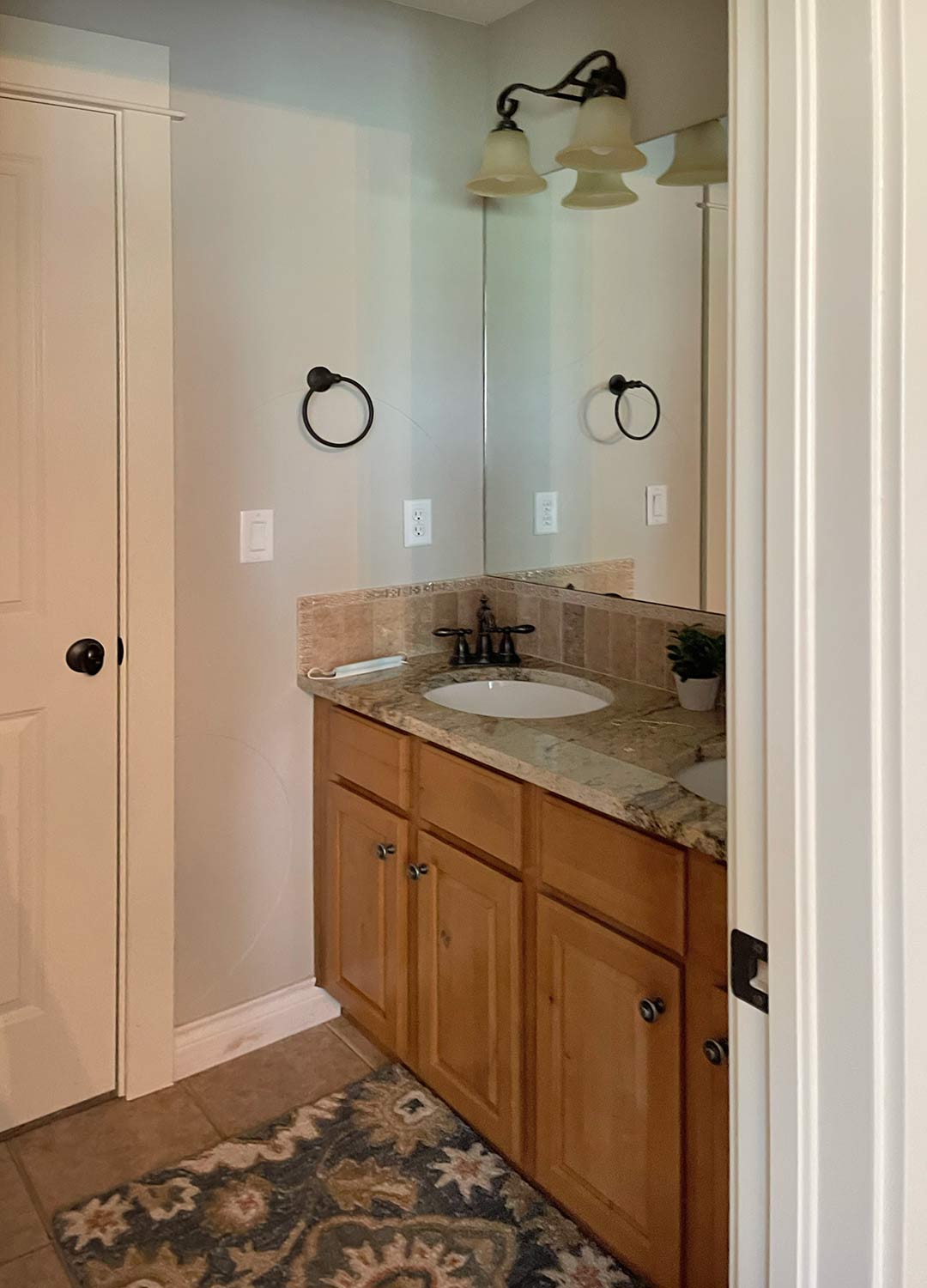 Girl's bathroom 'before' image - J. Reiko Design + Co - Hudson Street Project - before and after of a modern classic interior design project