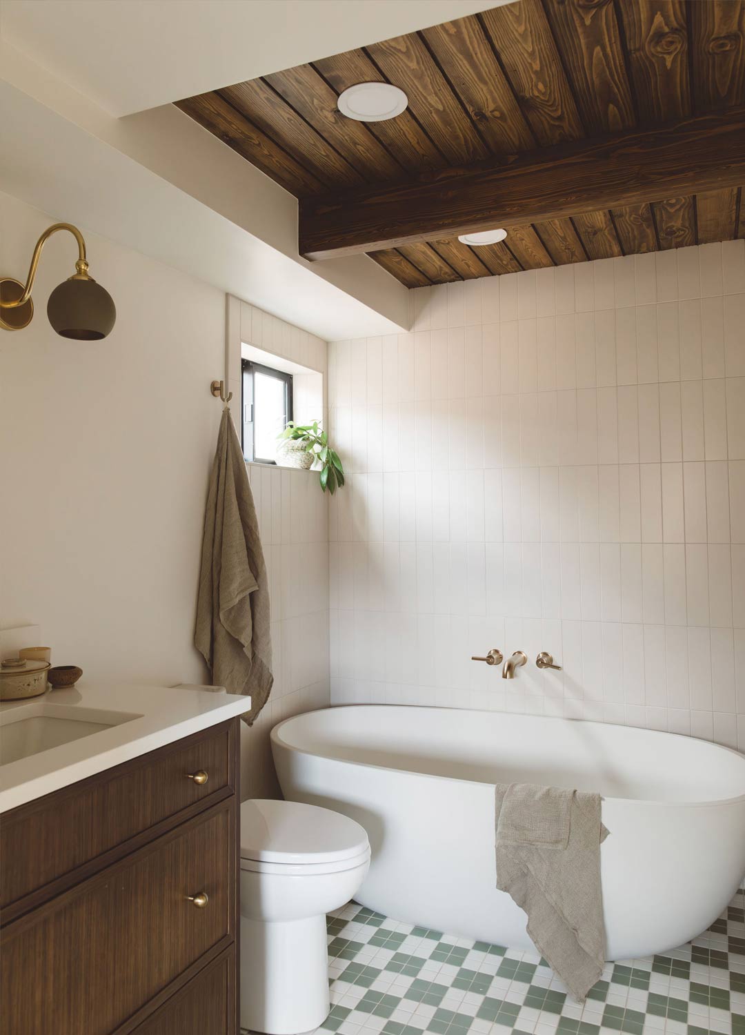 Guest bath 'after' image - J. Reiko Design + Co - Redstone Canyon Project - before and after of a mountain modern remodel in Fort Collins, Colorado