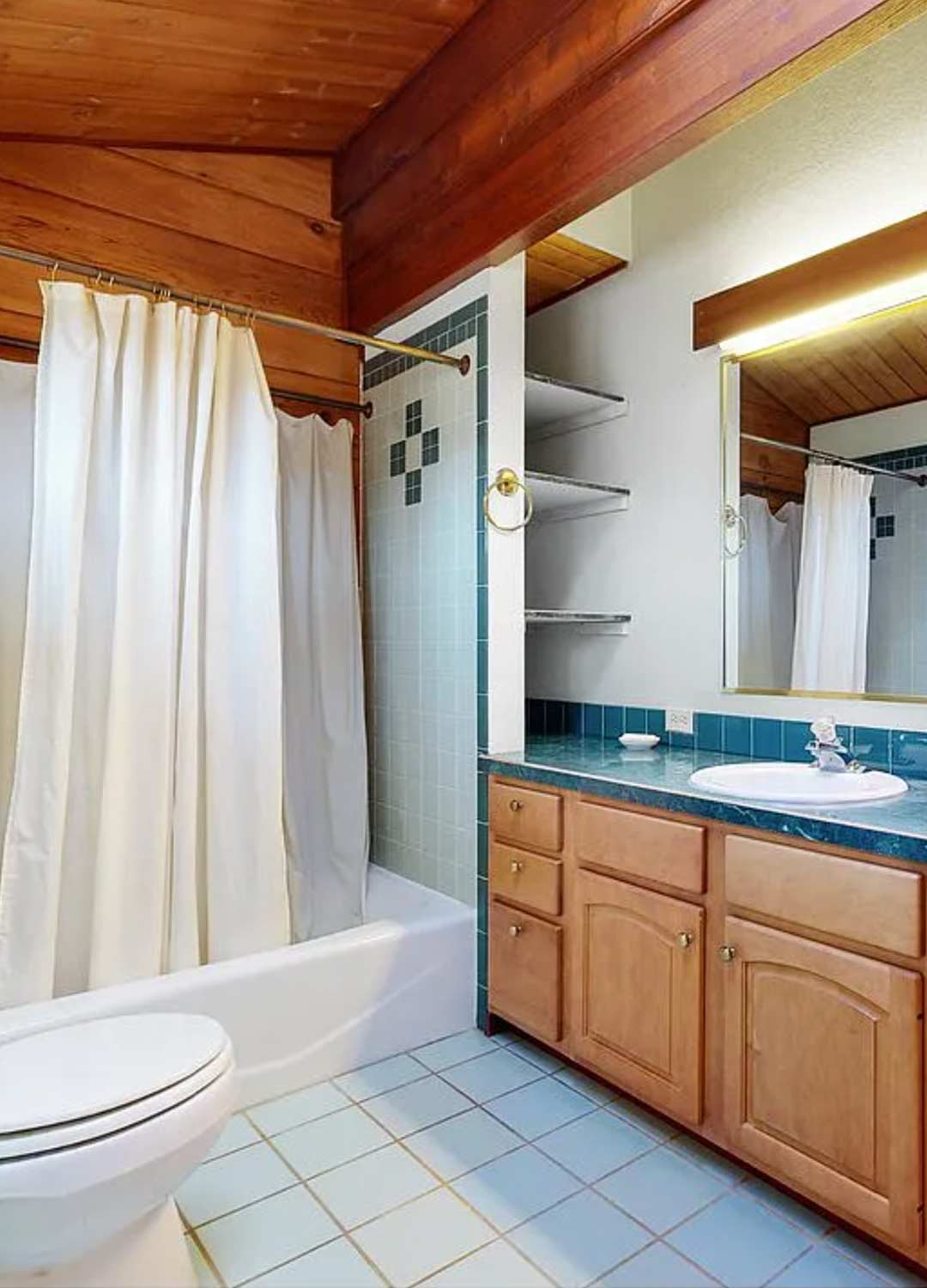 Primary Bath 'before' image - J. Reiko Design + Co - Redstone Canyon Project - before and after of a mountain modern remodel in Fort Collins, Colorado